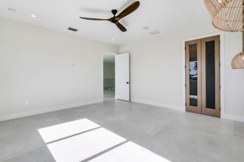 117 Leoni Drive, Plantation Key FL - photo 23 of 109