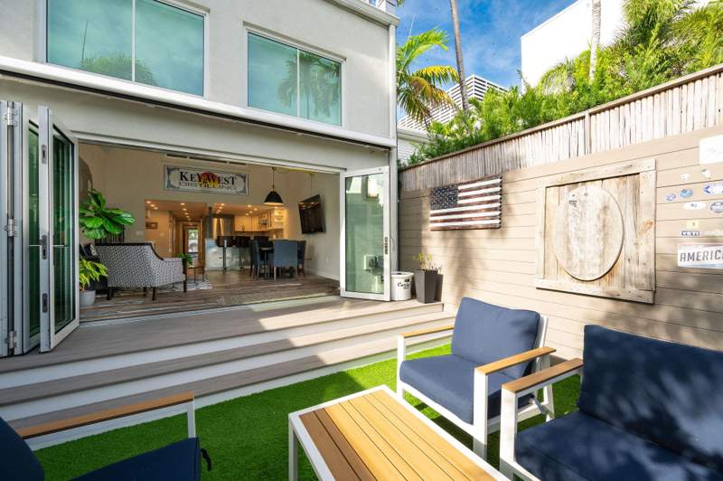 3 bedroom Single Family Residence at 524 Southard Street, Gardens of Key West (1.0), Key West — photo 4