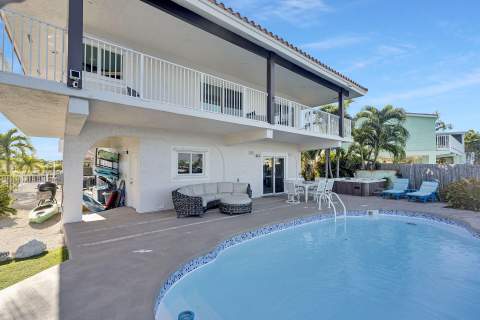 123 W Bruce Court, Marathon FL - photo 13 of 53