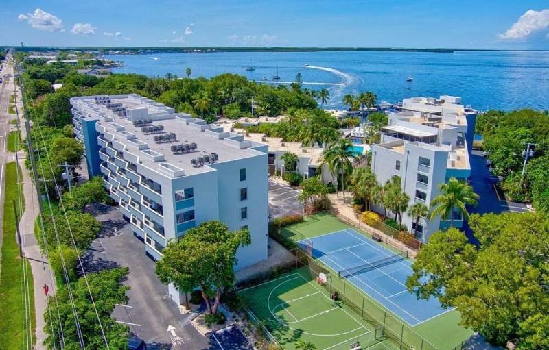 2 bedroom Condominium at 104350 Overseas Highway #B403 & Boat slip #11, Moon Bay (104.0), Key Largo — photo 2