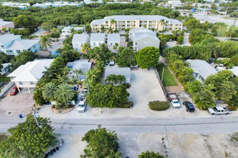 543 74Th Street, Marathon FL - photo 7 of 35