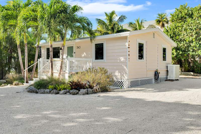 2 bedroom Single Family Residence at 543 74Th Street, Tropicana Sub (51.0), Marathon — photo 4