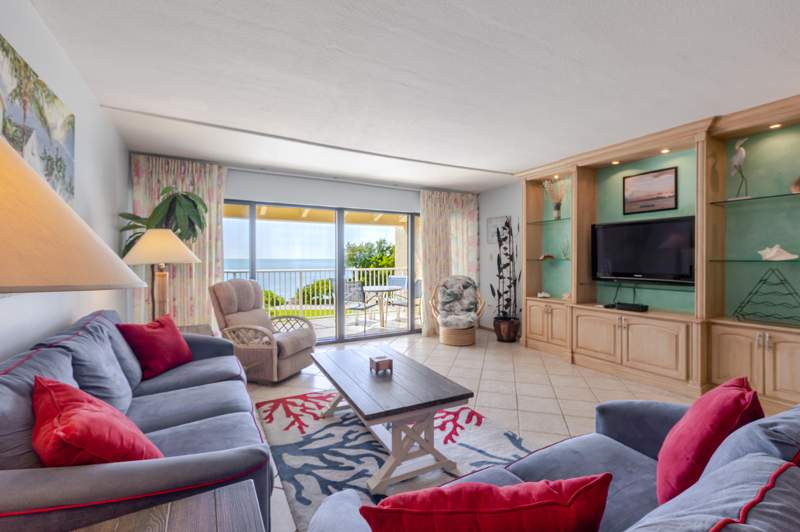 3 bedroom Townhouse at 1133 W Ocean Drive #2, Key Colony Point (53.5), Key Colony — photo 3