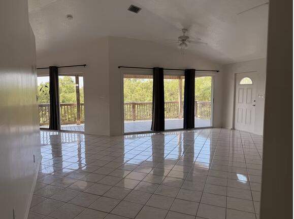 3 bedroom Single Family Residence at 24840 Park Drive, Summerland Key Cove (25.0), Summerland Key — photo 4
