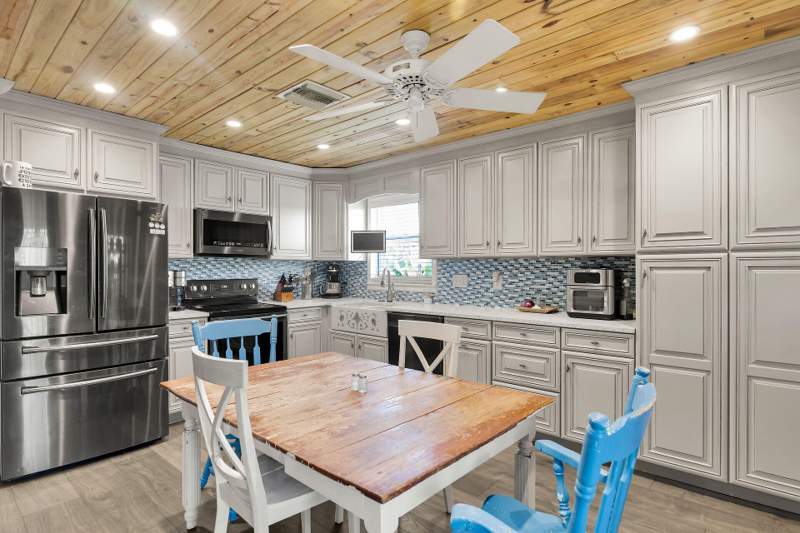 4 bedroom Duplex at 29678 Enterprise Avenue, Pine Channel Estates (29.5), Big Pine Key — photo 5
