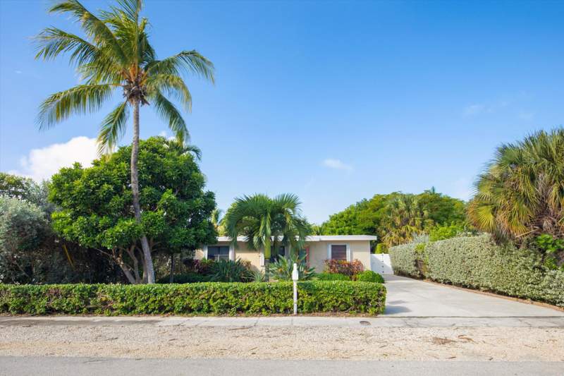 3 bedroom Single Family Residence at 293 96Th Street Ocean, Sadowski Sub (52.0), Marathon — photo 4