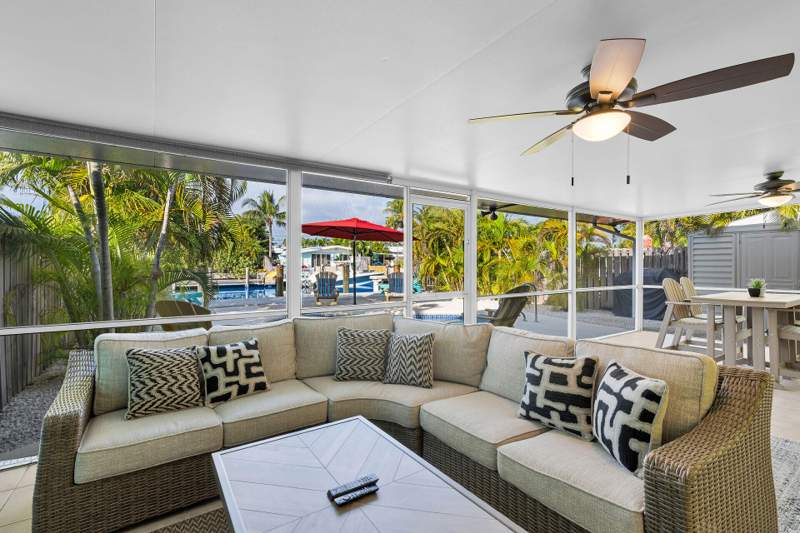 2 bedroom Half Duplex at 171 10Th Street, Key Colony Bch 1st Addn Amd Plat (53.5), Key Colony — photo 5