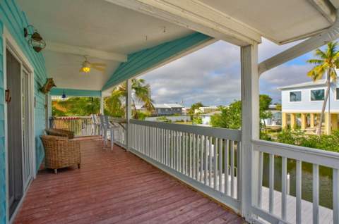 420 W Indies Drive, Ramrod Key FL - photo 12 of 43