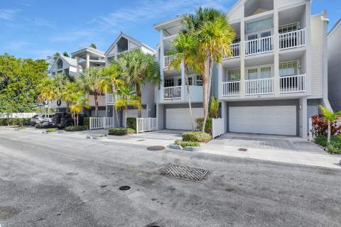 77 Seaside North Court, Key West FL - photo 10 of 59