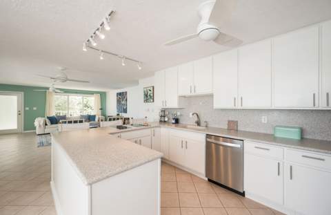 205 S Point Drive, Sugarloaf Key FL - photo 14 of 53