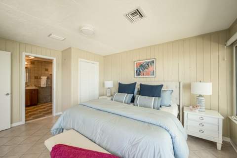 205 S Point Drive, Sugarloaf Key FL - photo 21 of 53
