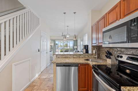 5086 Sunset Village Drive, Duck Key FL - photo 9 of 54
