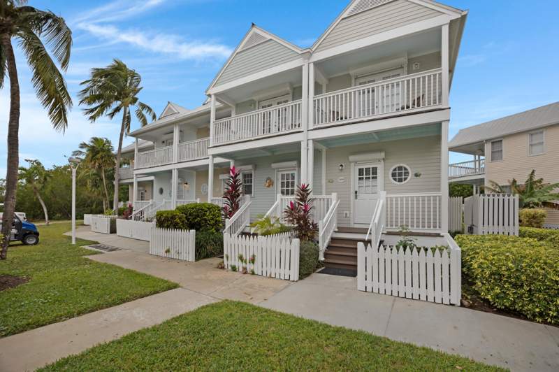 2 bedroom Townhouse at 5100 Sunset Village Drive, Village at Hawks Cay (61.0), Duck Key — photo 2