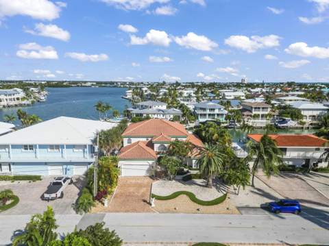 820 12Th Street, Key Colony FL - photo 11 of 57