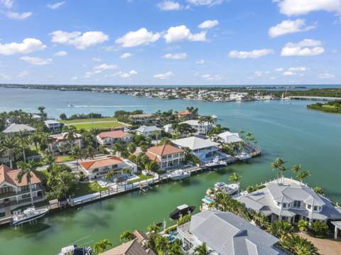 820 12Th Street, Key Colony FL - photo 9 of 57