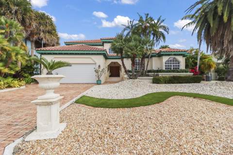 820 12Th Street, Key Colony FL - photo 13 of 57