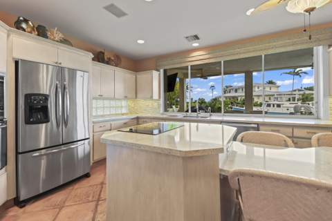 820 12Th Street, Key Colony FL - photo 19 of 57