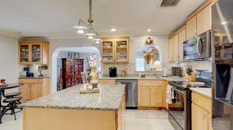 150 Azalea Street, Plantation Key FL - photo 7 of 71