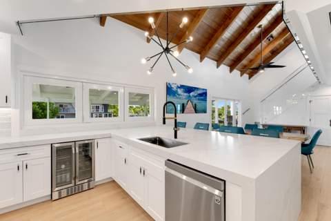 185 Ojibway Avenue, Plantation Key FL - photo 14 of 49