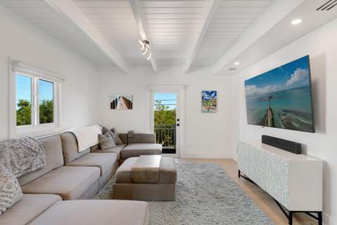 185 Ojibway Avenue, Plantation Key FL - photo 20 of 49