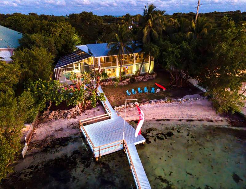 5 bedroom Single Family Residence at 87950 Overseas Highway, Plant Beach (87.5), Plantation Key — photo 2