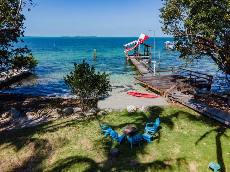5 bedroom Single Family Residence at 87950 Overseas Highway, Plant Beach (87.5), Plantation Key — photo 3