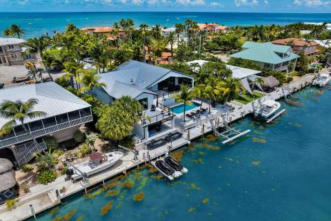 362 E Seaview Drive, Duck Key FL - photo 9 of 63