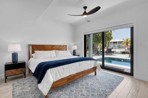 362 E Seaview Drive, Duck Key FL - photo 24 of 63