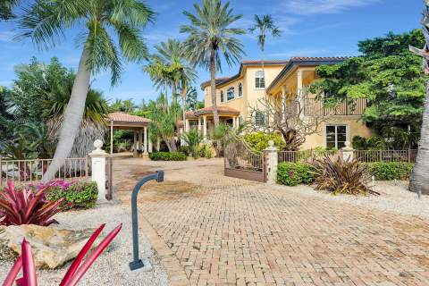 301 Ixora Street, Duck Key FL - photo 9 of 91
