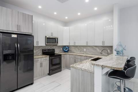 426 Calle Limon, Marathon FL - photo 18 of 57