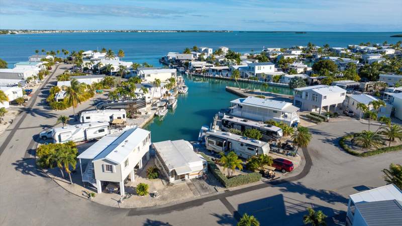 2 bedroom Mobile Home at 701 Spanish Main Drive #566, Venture Out (23.0), Cudjoe Key — photo 5