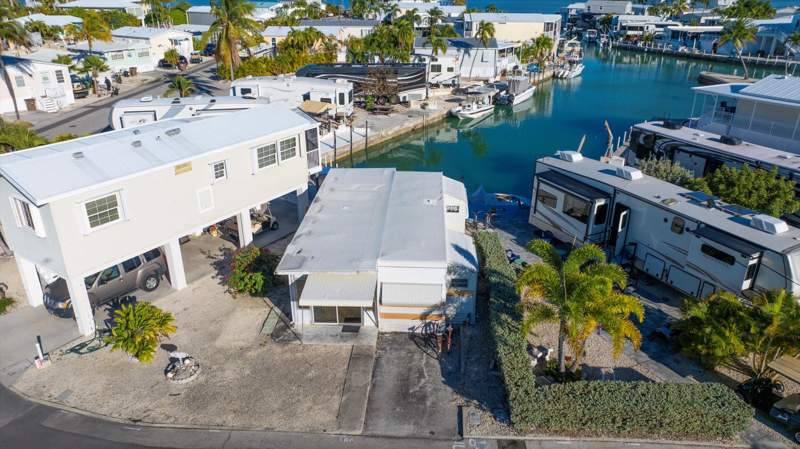2 bedroom Mobile Home at 701 Spanish Main Drive #566, Venture Out (23.0), Cudjoe Key — photo 4