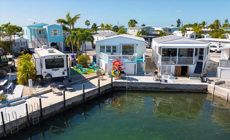 2 bedroom Mobile Home at 701 Spanish Main Drive #453, Venture Out (23.0), Cudjoe Key — photo 3