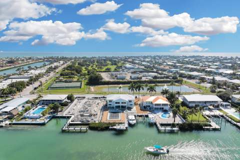 900 Shelter Bay Dr Ocean Drive, Key Colony FL - photo 14 of 73