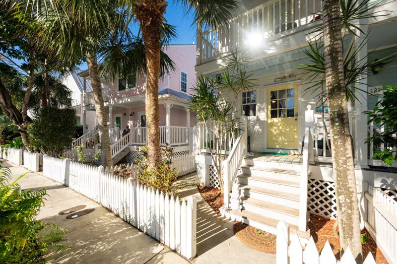 2 bedroom Condominium at 123 Golf Club Drive, Key West Golf Club Dev (4.0), Key West — photo 3