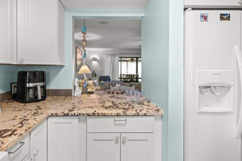 423 Sombrero Beach Road #10, Marathon FL - photo 10 of 25