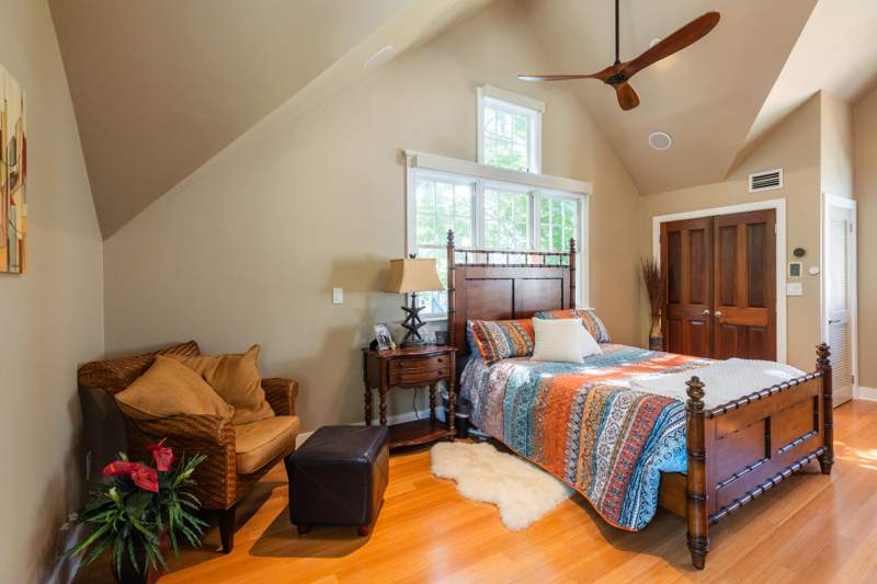 7 bedroom Single Family Residence at 919-921 Thomas Street, Old Town - Unlisted (1.0), Key West — photo 5