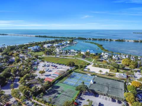 7026 Harbor Village Drive, Duck Key FL - photo 17 of 50
