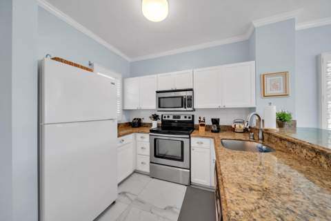 7026 Harbor Village Drive, Duck Key FL - photo 22 of 50