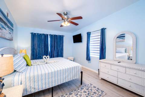 410 10Th Street, Key Colony FL - photo 15 of 67