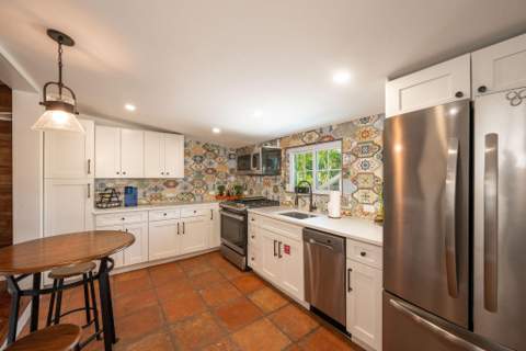 927 Thomas Street ##4, Key West FL - photo 10 of 22