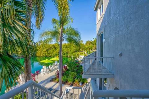 17183 Coral Drive, Sugarloaf Key FL - photo 21 of 87