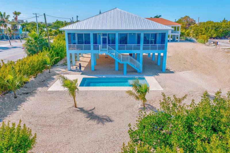 4 bedroom Single Family Residence at 30995 Watson Boulevard, Doctors Arm (30.5), Big Pine Key — photo 4