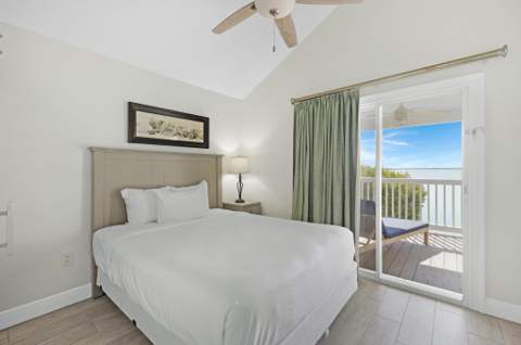 5006 Sunset Village Drive, Duck Key FL - photo 24 of 39