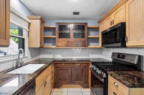 1634 Lantana Lane, Big Pine Key FL - photo 19 of 42
