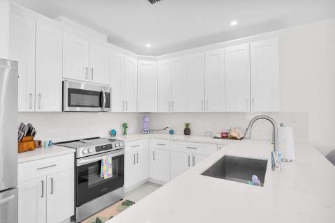 171 Garden Street, Key Largo FL - photo 11 of 35
