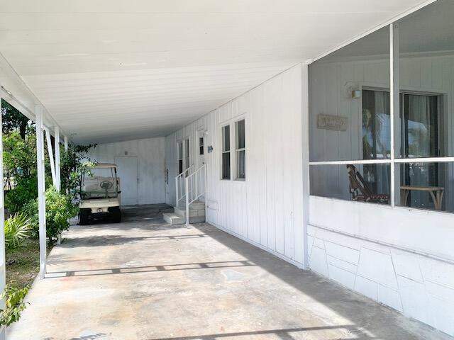 2 bedroom Mobile Home at 914 S Emerald Drive, Silver Shores (96.0), Key Largo — photo 2