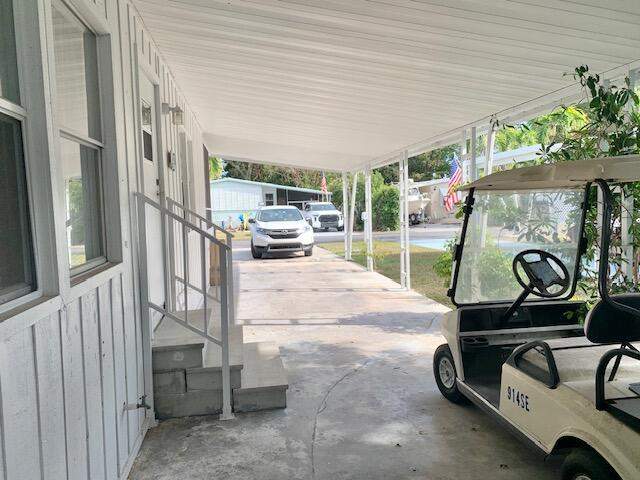 2 bedroom Mobile Home at 914 S Emerald Drive, Silver Shores (96.0), Key Largo — photo 3
