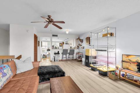 80450 Overseas Highway #Apt 106, Upper Matecumbe Key Islamorada FL - photo 8 of 35
