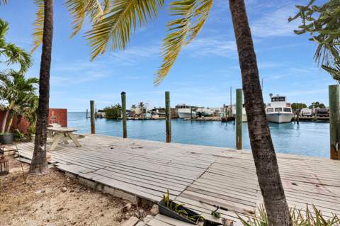 206 12Th Street Gulf Street, Marathon FL - photo 10 of 13